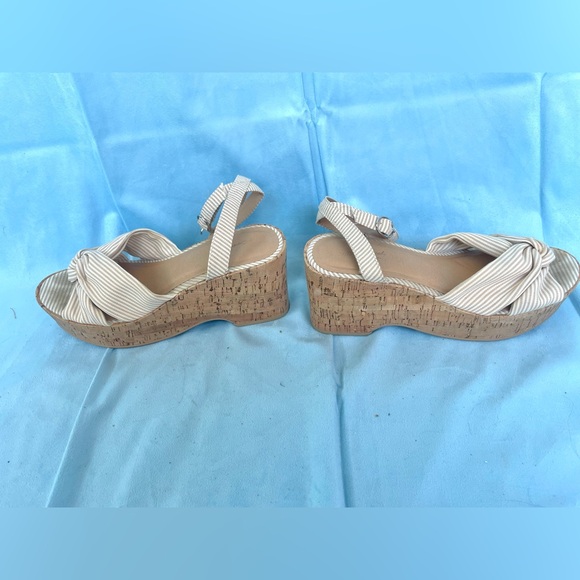 Striped wavy bottom platform wedge espadrilles - Picture 4 of 5